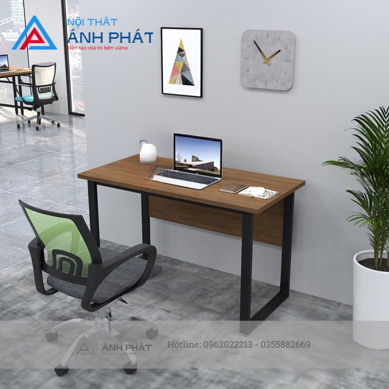 ban-lam-viec-van-phong-chan-u-co-yem-blv31